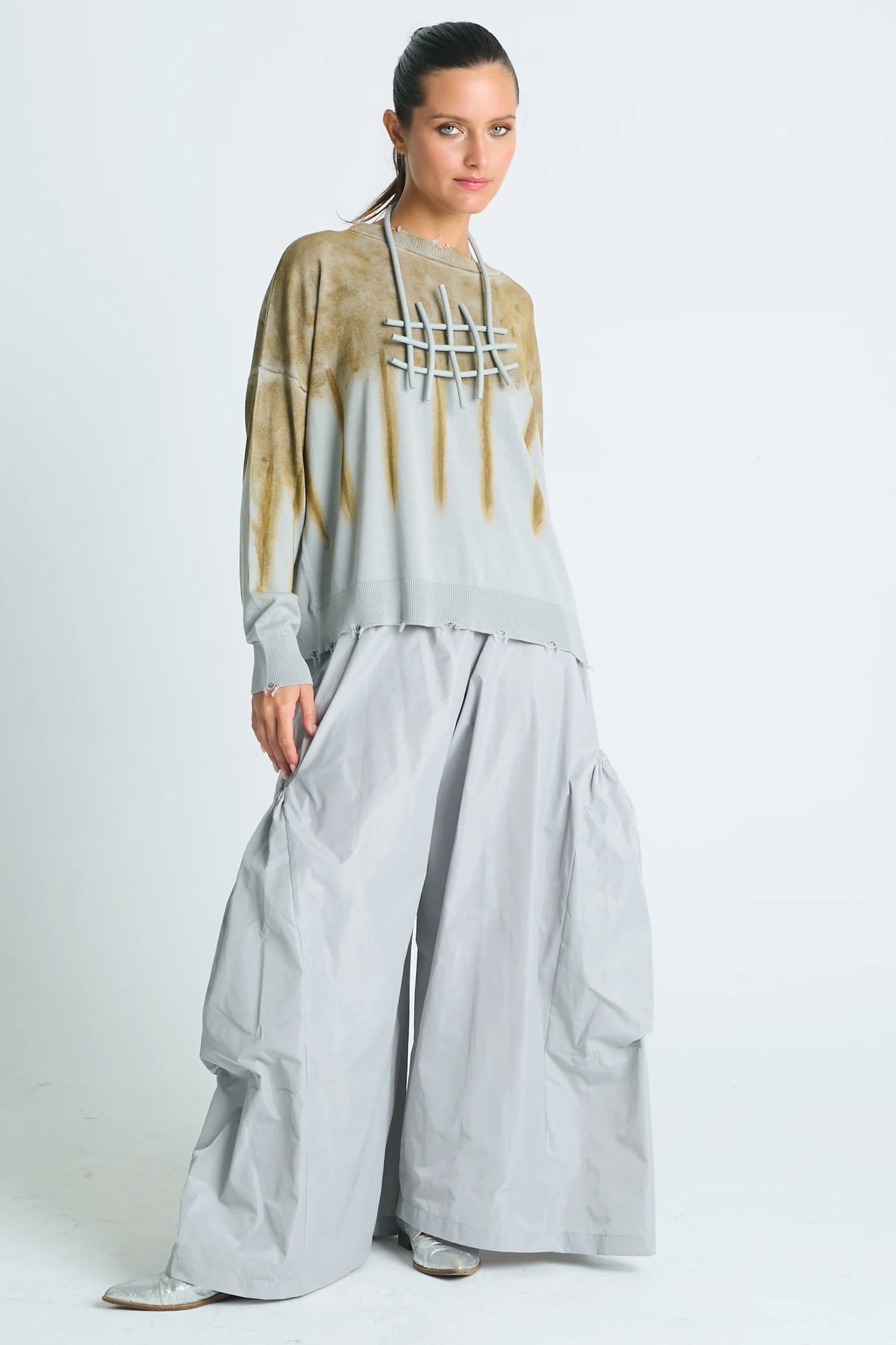 Planet Bled Out Tattered Sweater - Heather/Chestnut
