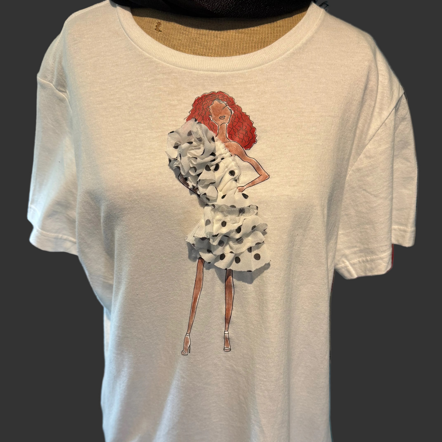 Sheila Gray Fashion Tee - Baggie Beige Couture