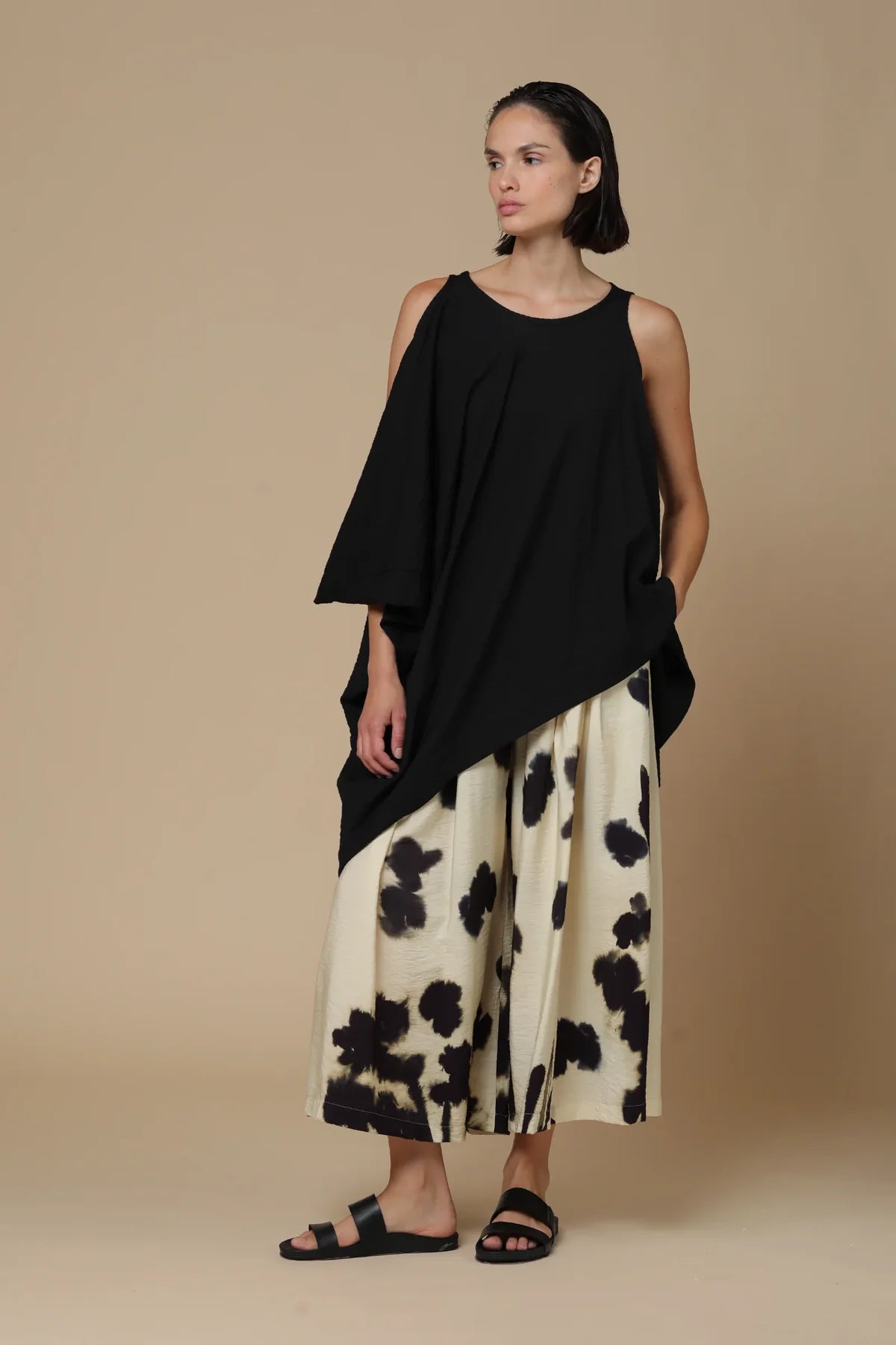 Amma Black top