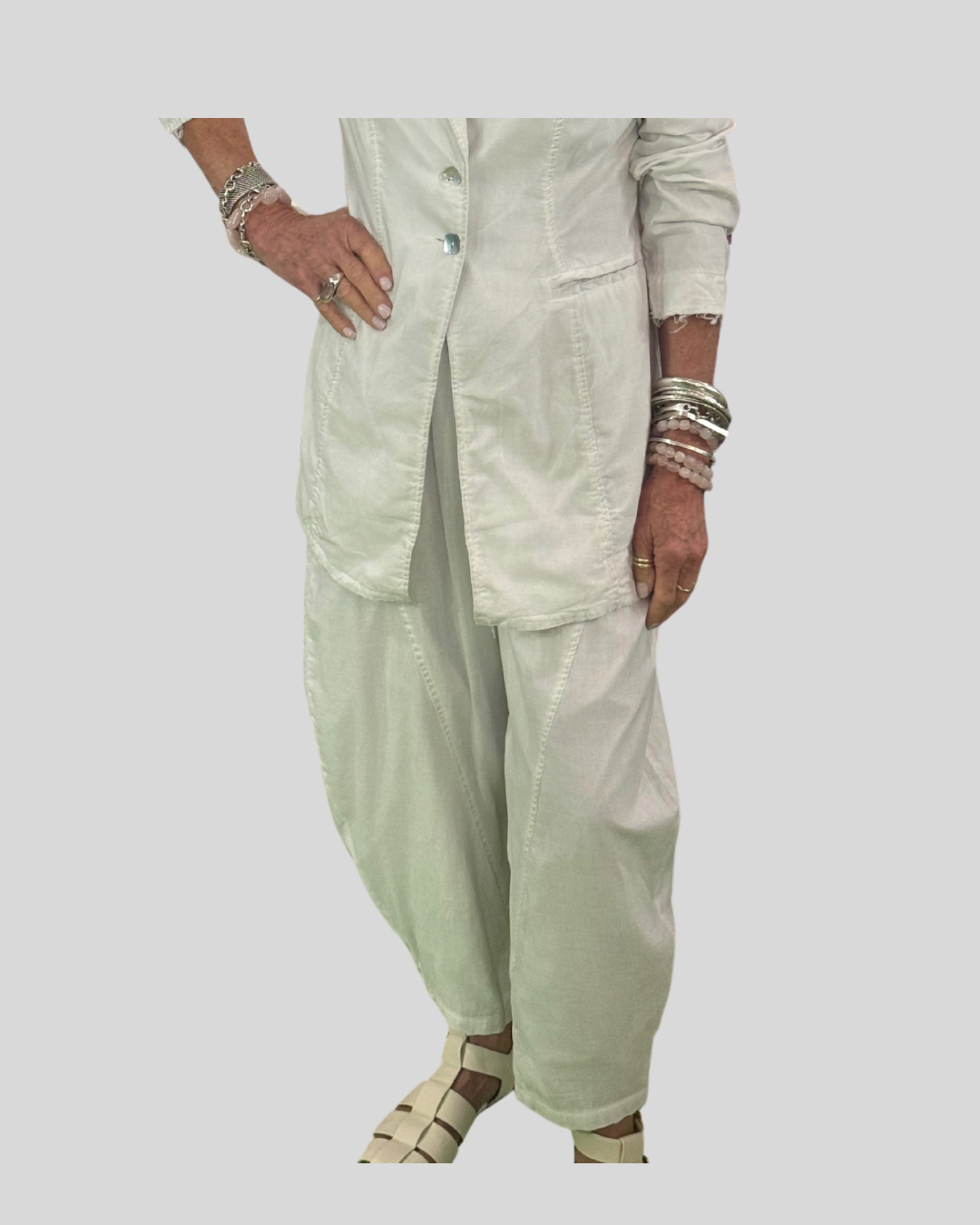 Baci Diagnol Seam Barrell Pants