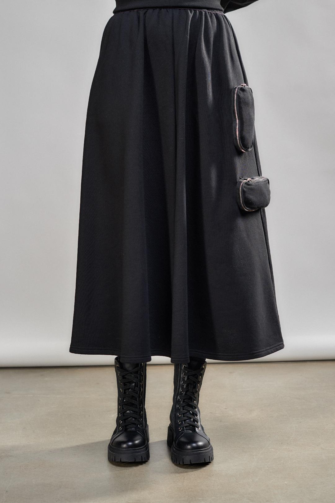 NY 77 Cleone Skirt - Black